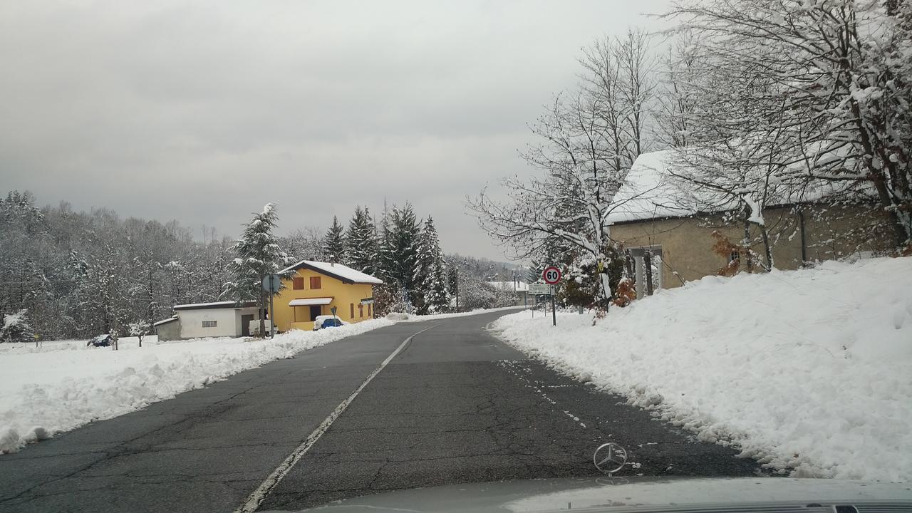 Giusvalla Forest Village Dego Buitenkant foto